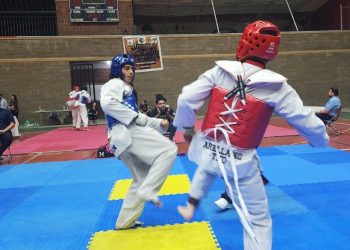 Triunfan estudiantes de Itesca en competencia estatal de ajedrez y tae kwon do.