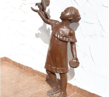 Resguarda Gobierno de Hermosillo escultura Niña con Paloma.