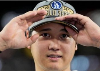 Pelota 50/50 de Ohtani se subasta por casi 4.4 millones de dólares a pesar de litigio.