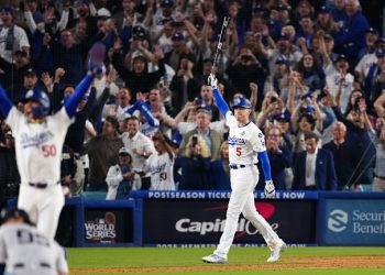 Freeman pega grand slam y Dodgers dejan en el terreno a los Yanquis en Serie Mundial.