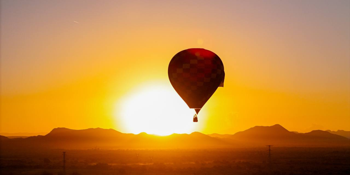 Se viste de colores cielo de Hermosillo con el Tercer Festival del Globo.