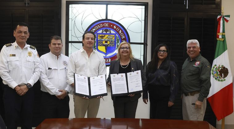 Firman convenio de colaboración Unison y Patronato de Bomberos de Hermosillo A.C.