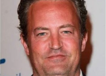 Médico implicado en la muerte del actor Matthew Perry se declara culpable.