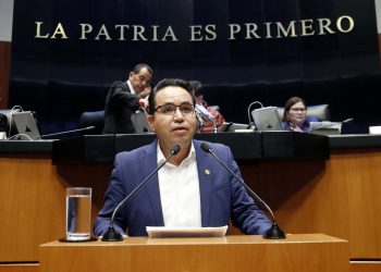 Propone Heriberto Aguilar iniciativa para elevar a conmemoración nacional la histórica defensa del puerto de Guaymas.