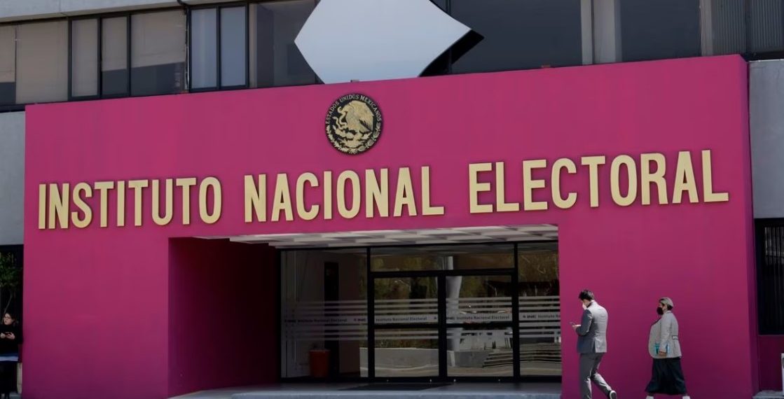 Realiza INE Conversatorio del Encuentro de Saberes y Diversidades para fomentar la participación policita de las juventudes.