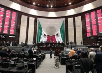 Diputados aprueban la “Ley Silla”, adiós a las jornadas de 8 horas de pie.