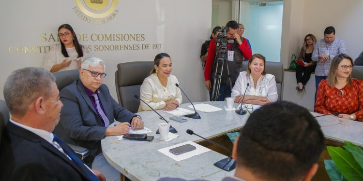 Comisión de Presupuesto turna al Pleno exhorto a ayuntamientos en materia fiscal.