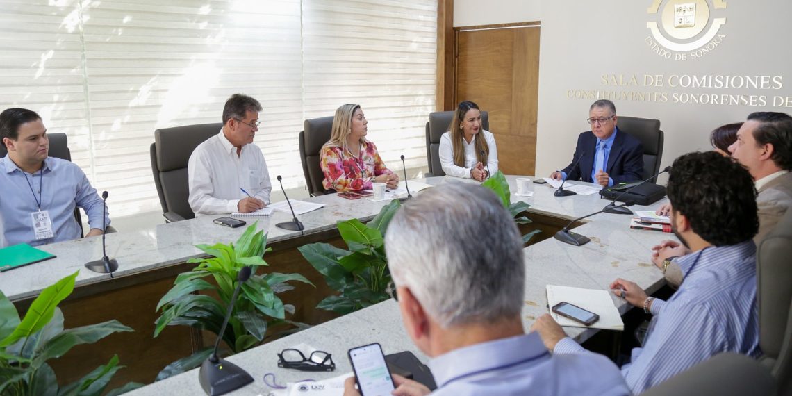 Congreso de Sonora analiza con grupos iniciativa que regula plataformas digitales de hospedaje.
