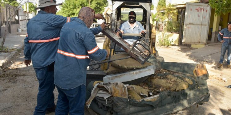 Recolectan más de 73 toneladas de descacharre en Colonia El Choyal de Hermosillo.