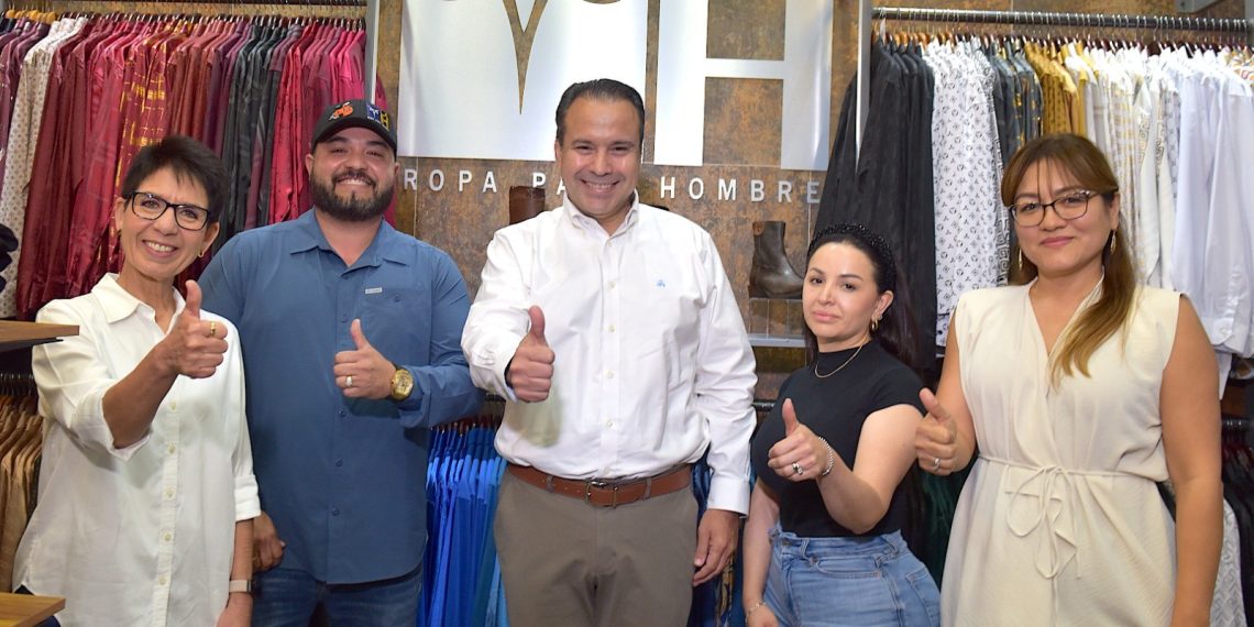 Constata Toño Astiazarán beneficios del programa Impulso Solar en “La H”.