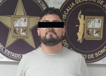 La Fiscalía General de Justicia del Estado de Sonora (FGJES) ejecuta orden de aprehensión en Nogales tras agresión armada en la colonia Solidaridad.