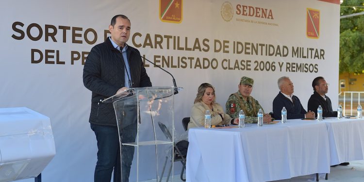 Participa Ayuntamiento de Hermosillo en el sorteo de cartilla militar.