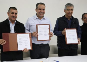 CTM y Ayuntamiento de Hermosillo firman convenio en beneficio de los trabajadores y sus familias.