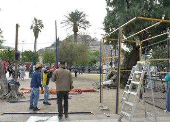Arranca este martes Tianguis Navideño en parque El Mundito.