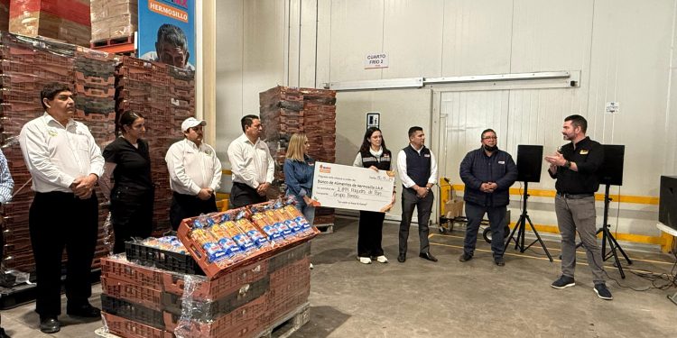 Grupo Bimbo donó más de 48 mil rebanadas de pan para las familias que atiende el Banco de Alimentos de Hermosillo.