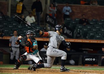 Naranjeros de Hermosillo cayó 6-4 en el arranque de la serie ante Sultanes en la capital sonorense.
