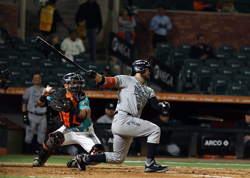 Naranjeros de Hermosillo cayó 6-4 en el arranque de la serie ante Sultanes en la capital sonorense.