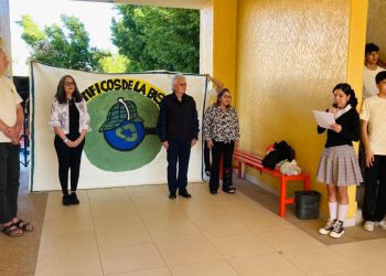 Impulsa Cobach Sonora limpieza de playas con “Científicos de la Basura”.