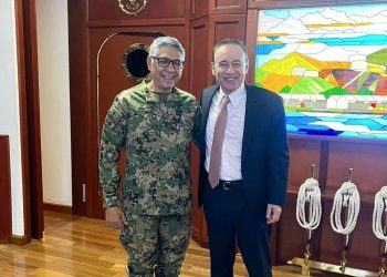 Gobernador Durazo y SEMAR refuerzan acciones para desarrollo de infraestructura en Sonora.