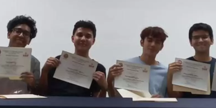Clasifican alumnos de Cobach Sonora a la Olimpiada Nacional de Física 2024.