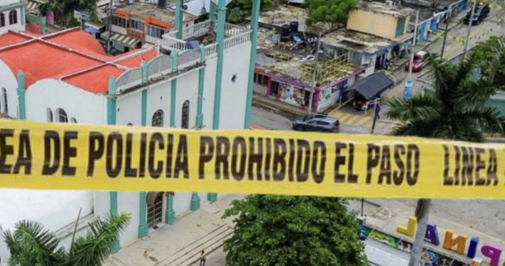 Asesinan a balazos a 2 monaguillos en Veracruz; les dispararon frente a la iglesia.