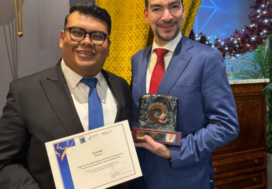 Empresa mexicana de publicidad gana el Premio Oro Iberoamericano de Calidad 2024.