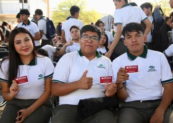 Garantiza Gobernador Durazo acceso a internet gratuito a 16 mil alumnos de Conalep.