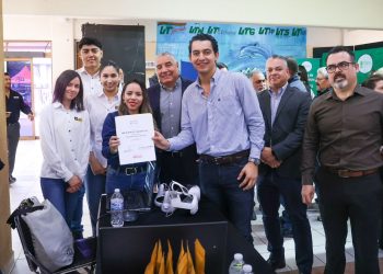 Atiende Gobierno de Sonora a microempresarios y emprendedores en Expo Pymes Universitaria 2024.