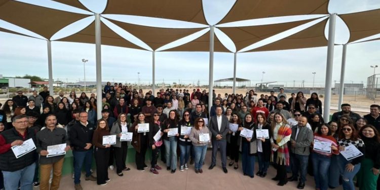 Conmemora Universidad Tecnológica de SLRC 14 años de formar profesionistas de éxito.