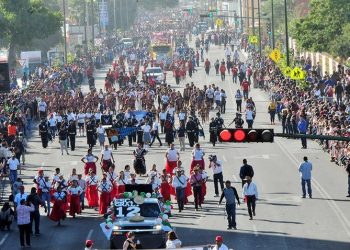 Este lunes el Desfile cívico, deportivo y cultural, en para conmemorar el 114 aniversario del inicio de la Revolución Mexicana.