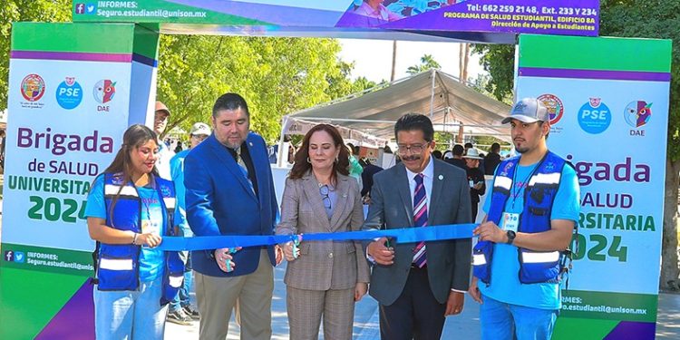 Con servicios gratuitos, participan 35 instituciones en Brigada de Salud Universitaria.