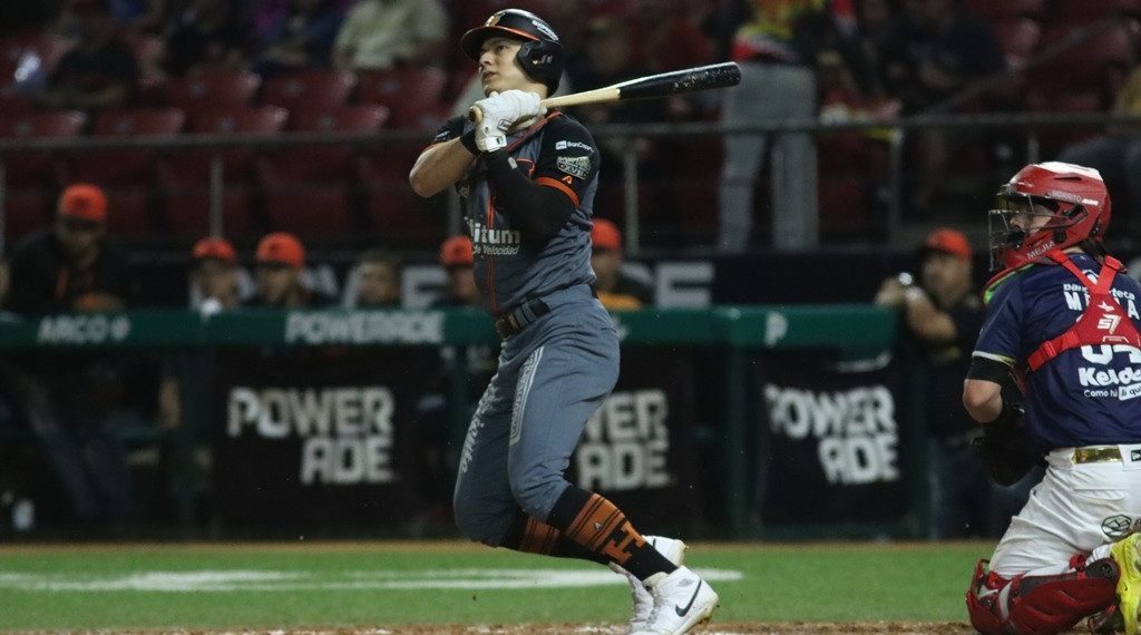 Los campeones Naranjeros vencieron 6-1 a los Venados para quedarse con la serie en el “Teodoro Mariscal”.