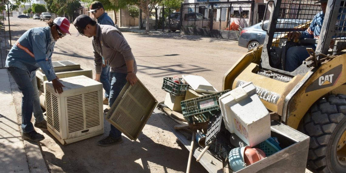 Realizan descacharre en la colonia Sonacer e Invasión Altares.