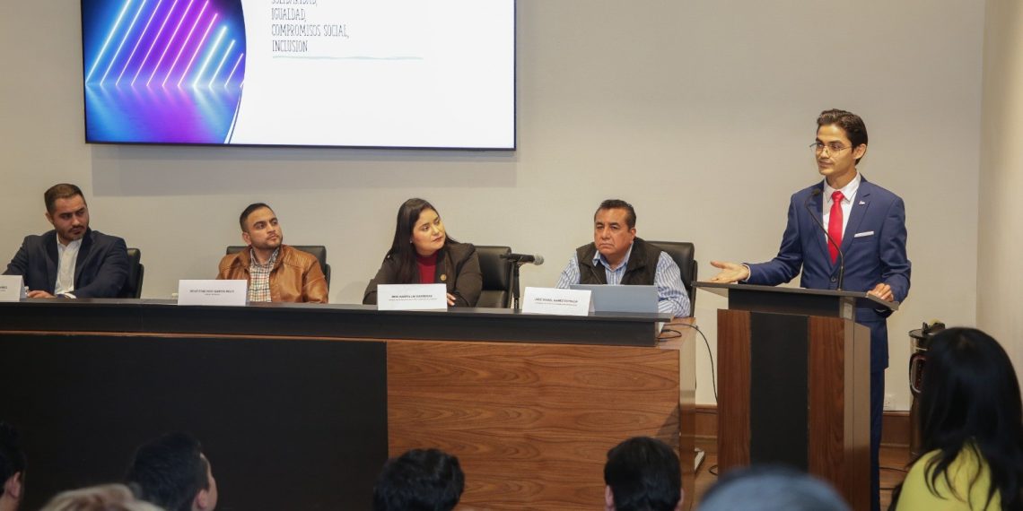 Presentan propuestas del concurso Iniciativa de Ley Juvenil 2024.