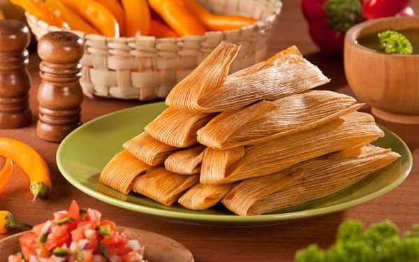 Recomienda Salud Sonora cuidar alimentación durante fiestas decembrinas.