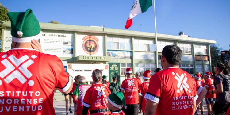 Se lleva a cabo carrera “Misión Navidad” en Cuarta Zona Militar.