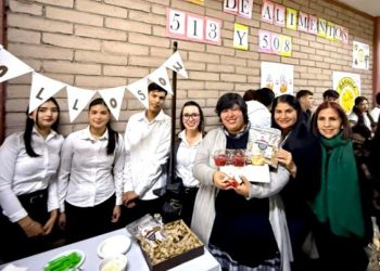 Estudiantes de Conalep Sonora presentan productos innovadores en la Feria de Proyectos Finales 2024.