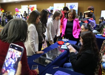 SEC potencia aptitudes de niñas y niños sobresalientes.