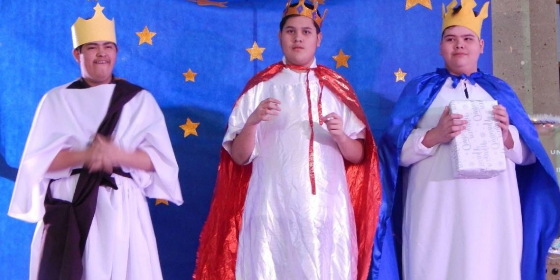 Invita SEC al evento artístico y cultural “Tiempo de Paz. Un Cuento de Navidad”.