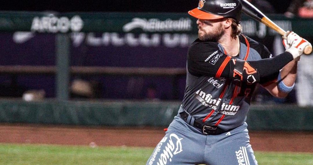 Naranjeros derrota a Yaquis y se queda con el Clásico Sonorense.