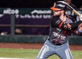 Naranjeros derrota a Yaquis y se queda con el Clásico Sonorense.