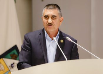 Reconocen en el Congreso del Estado el legado de Samuel Ocaña García.