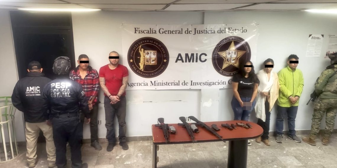 Captura AMIC a cinco personas por privación ilegal de la libertad y portación de armas de fuego en SLRC.