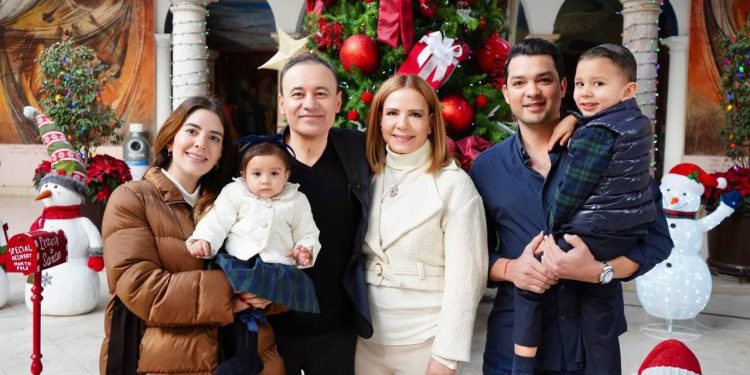 Desea Gobernador Durazo feliz año nuevo 2025 y prosperidad para las familias sonorenses.