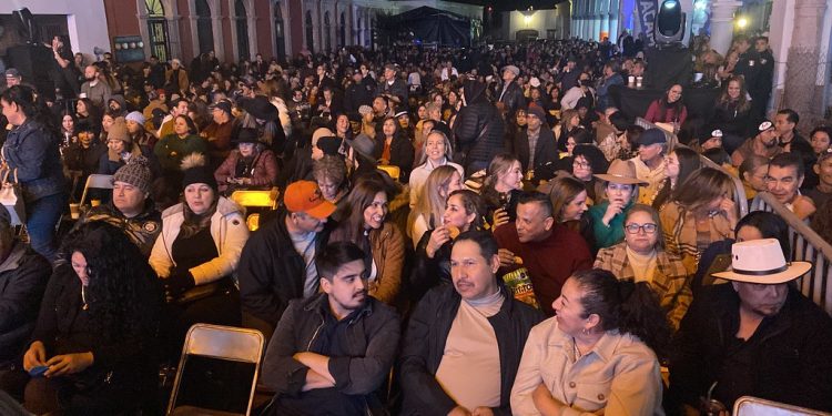 Turistas llenan Álamos durante el primer fin de semana del FAOT 2025