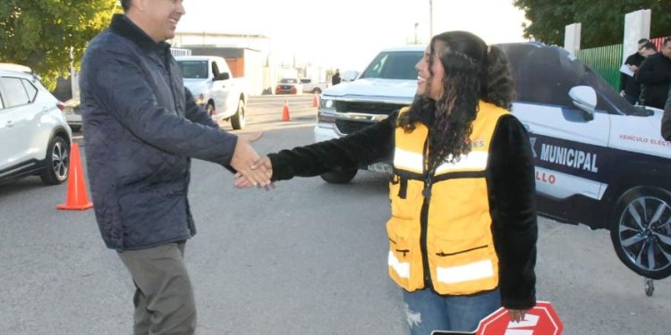 Pone en marcha Toño Astiazarán programa Guardianes Viales en planteles escolares de Hermosillo.