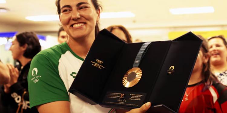 Alejandra Valencia es reconocida como la mejor arquera del continente americano.