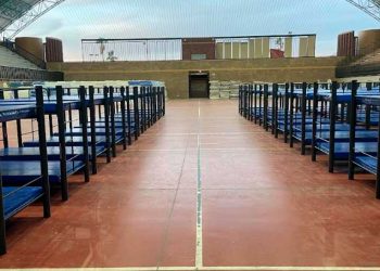 Hermosillo enfrenta una grave crisis de infraestructura deportiva: gimnasios convertidos en albergues temporales.