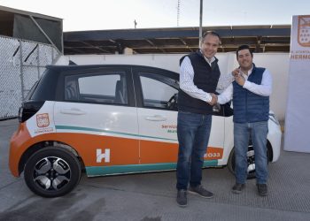 Mejora Toño Astiazarán equipamiento de Bahía Kino en beneficio de visitantes.