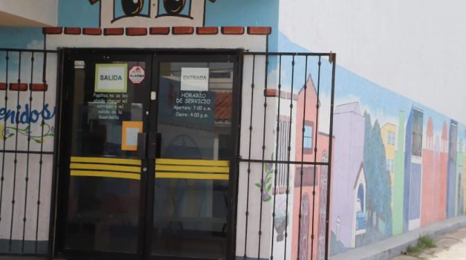 Analizan sindicatos emplazar a huelga si el IMSS cierra guarderías en Sonora.